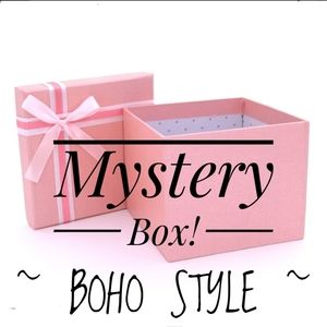 RESELLER MYSTERY BOX!!! Between 4-5 lbs Boho style